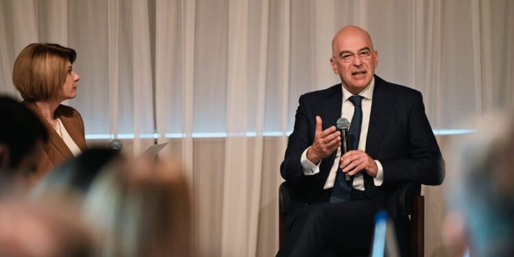 Δένδιας - ΥΕΘΑ