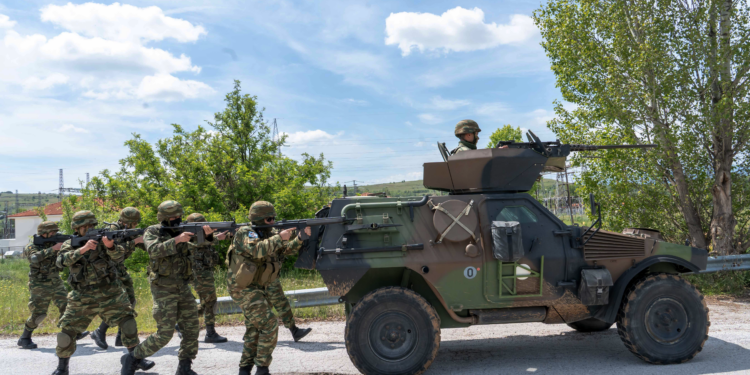 ΔΥΝΑΜΙΚΗ ΑΝΤΙΔΡΑΣΗ