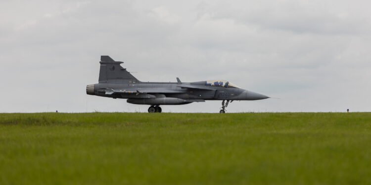 Gripen - F-35
