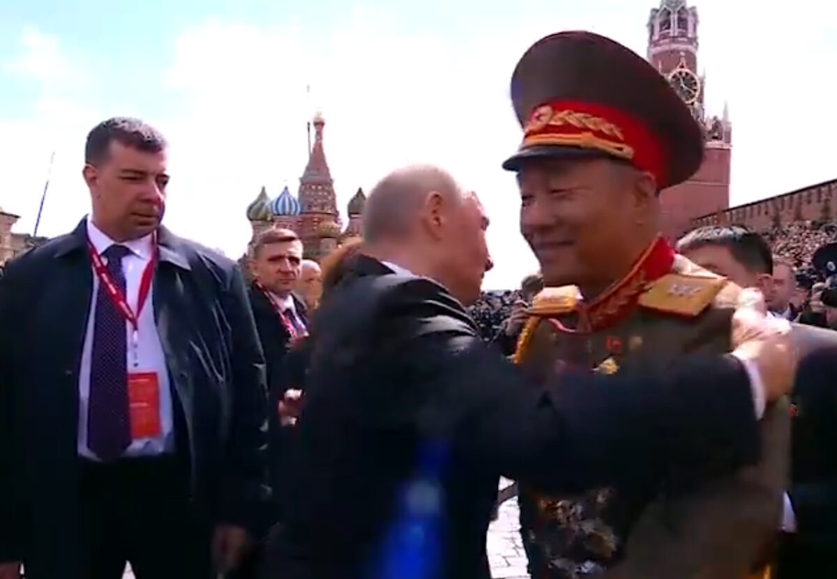 Πούτιν - Βορειοκορεάτης στρατηγός