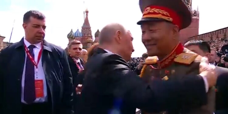 Πούτιν - Βορειοκορεάτης στρατηγός