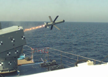 Spike NLOS: Στα περιπολικά «Island» και στις κανονιοφόρους «Μαχητής» οι ισραηλινοί πύραυλοι