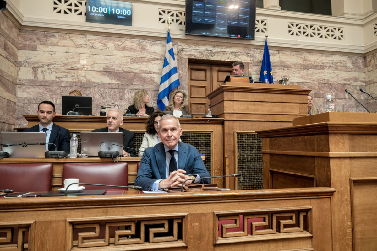 Δαβάκης - ΥΦΕΘΑ