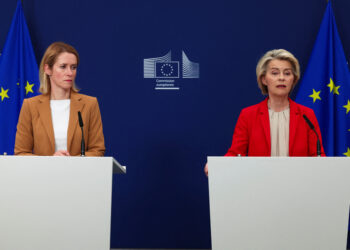 Η Κομισιόν παρουσίασε την πρότασή της για το 18ο πακέτο κυρώσεων κατά της Ρωσίας – Στο στόχαστρο ενέργεια και τράπεζες