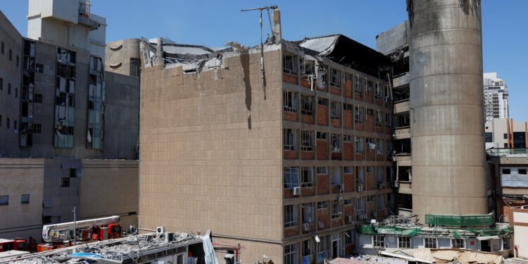 «Απολογία» Ιράν: Στρατιωτική βάση και όχι το νοσοκομείο Soroka «βασικός στόχος» της επίθεσης