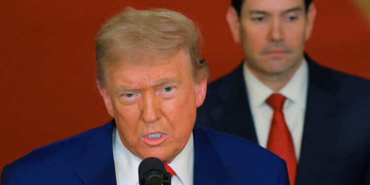 Τραμπ: Λέει πως Ισραήλ και Ιράν συμφώνησαν να κηρύξουν «πλήρη κατάπαυση του πυρός»