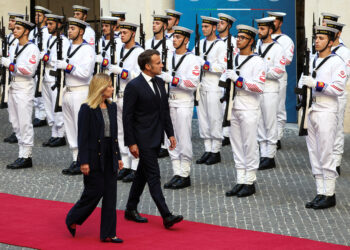 Μελόνι - Μακρόν