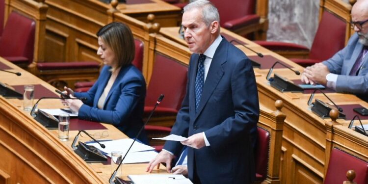 Δαβάκης ΥΦΕΘΑ