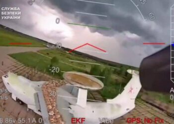 Αξιωματούχος NATO: «Πολύ επιτυχής» η επιχείρηση της SBU εναντίον των ρωσικών αεροδρομίων