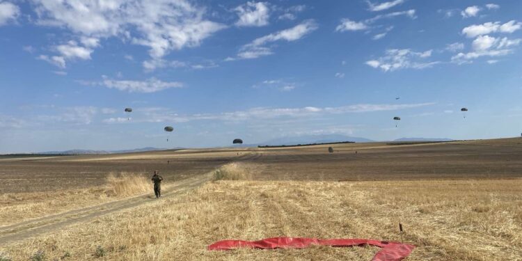 Σχολείο Αξεξιπτωτιστών