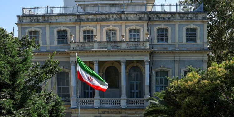 Ιράν - Ε3 - Κωνσταντινούπολη