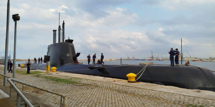 Ναυτική Εβδομάδα - φρεγάτα