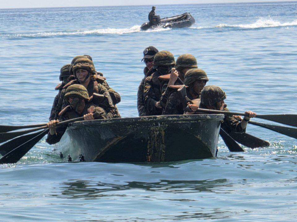 νέα δομή δυνάμεων