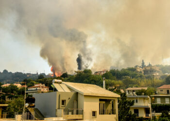 Φωτιά στην Πάτρα