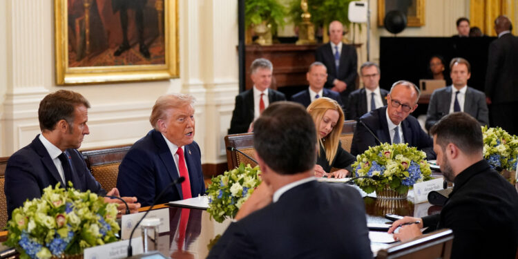 Τραμπ - Μακρόν - Ζελένσκι - Μερτς