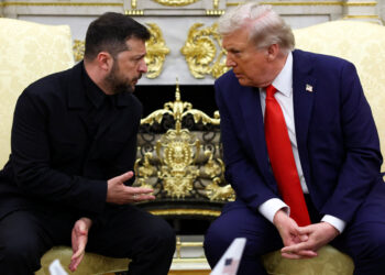 Τραμπ - Ζελένσκι - Ουκρανία