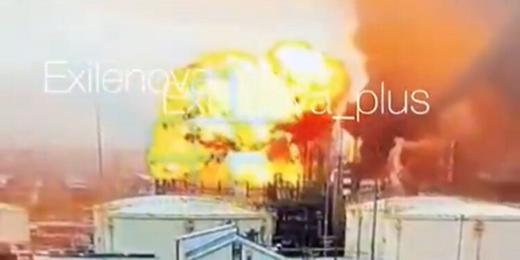 Ρωσία: Παρανάλωμα του πυρός από ουκρανικά drones τερματικός σταθμός πετρελαίου στην Βαλτική [vids]