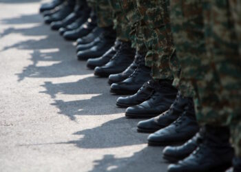 Κυβερνητικός εκπρόσωπος: Δεν θα σταλούν Έλληνες στρατιώτες στην Ουκρανία [vid]