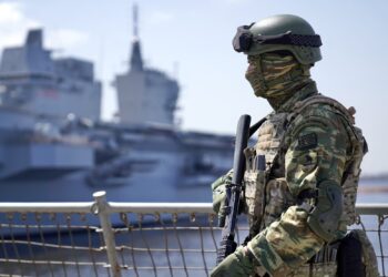 Ένοπλες Δυνάμεις - αποδοχές