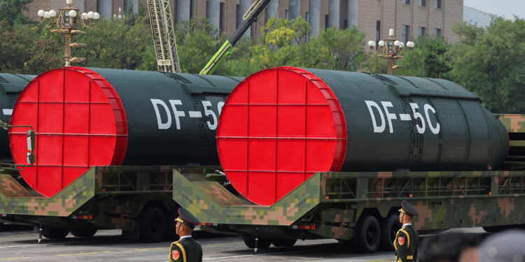 πυρηνικά όπλα