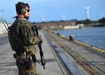 στρατιωτική θητεία