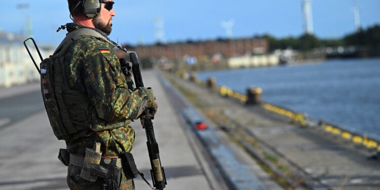 στρατιωτική θητεία