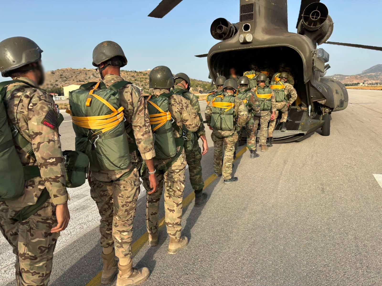 Σχολείο Βασικής Εκπαίδευσης Αλεξιπτωτιστή