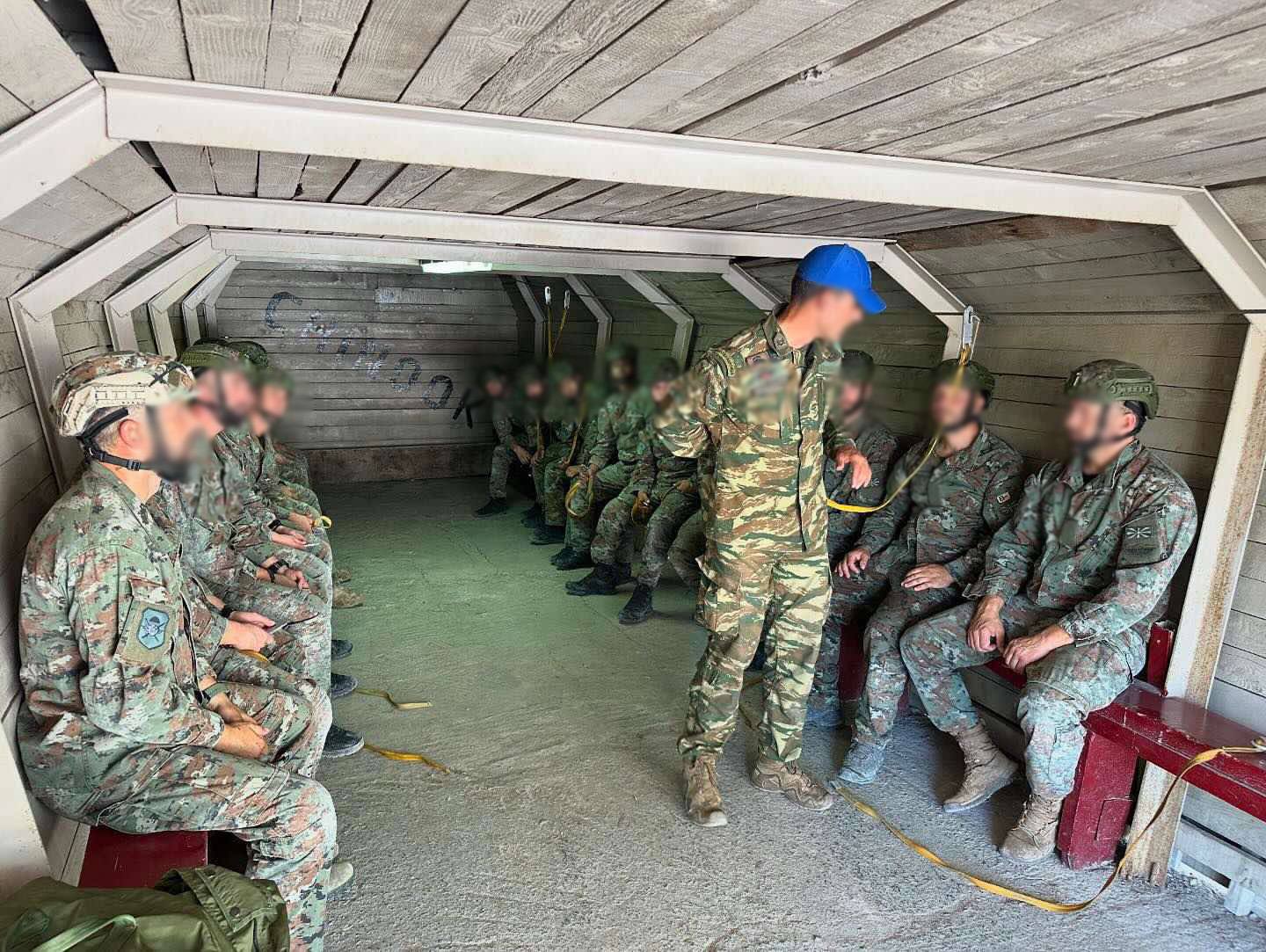 Σχολείο Βασικής Εκπαίδευσης Αλεξιπτωτιστή