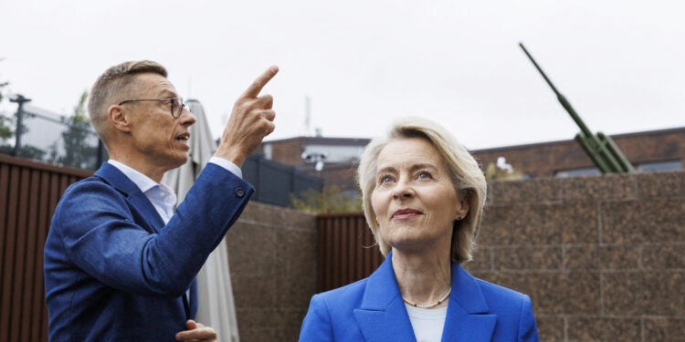 Ούρσουλα φον ντερ Λάιεν - Κομισιόν