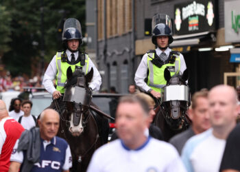 Βρετανία: Συλλήψεις τριών ατόμων με την κατηγορία ότι βοήθησαν τις ρωσικές υπηρεσίες κατασκοπείας