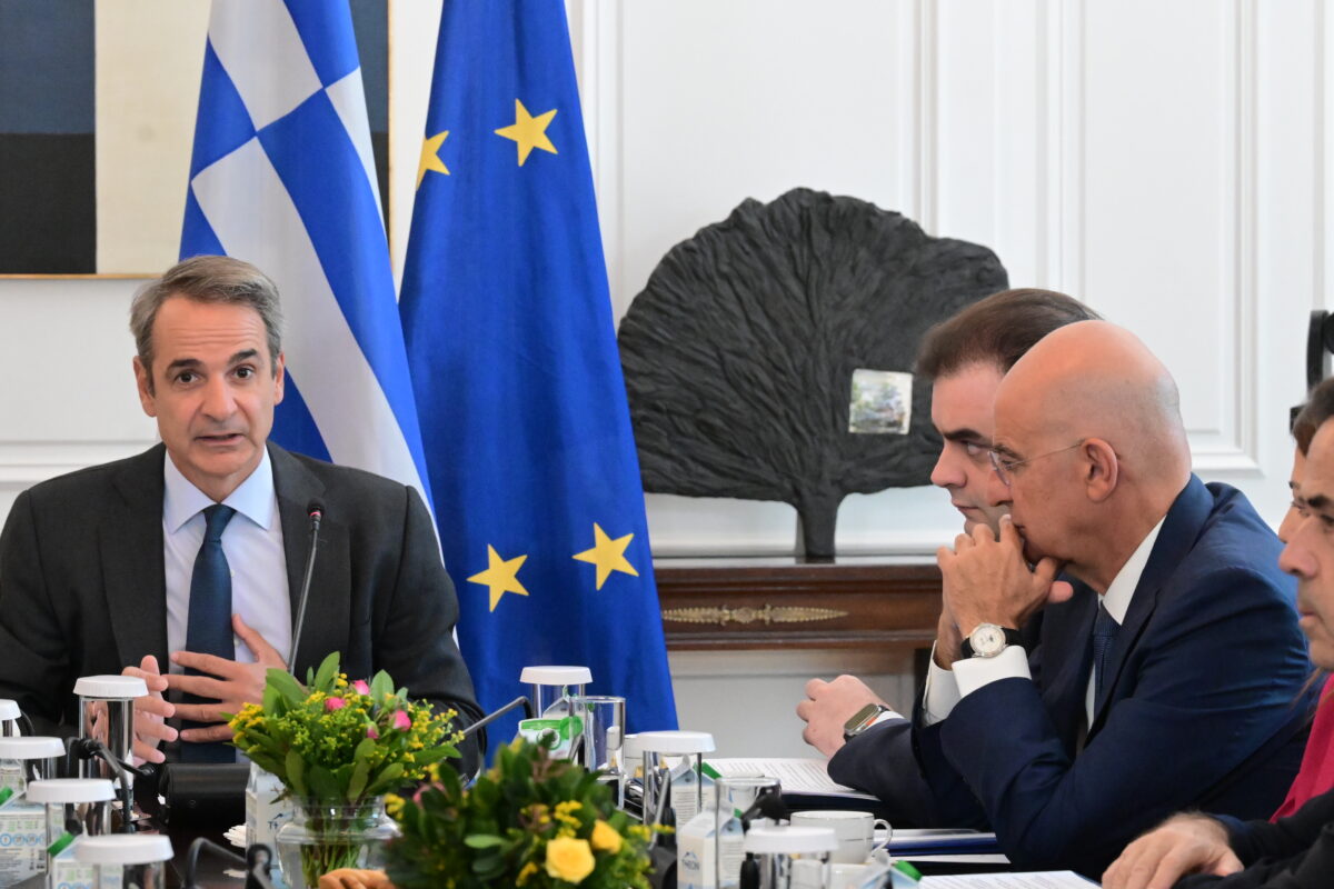 Μητσοτάκης - υπουργικό