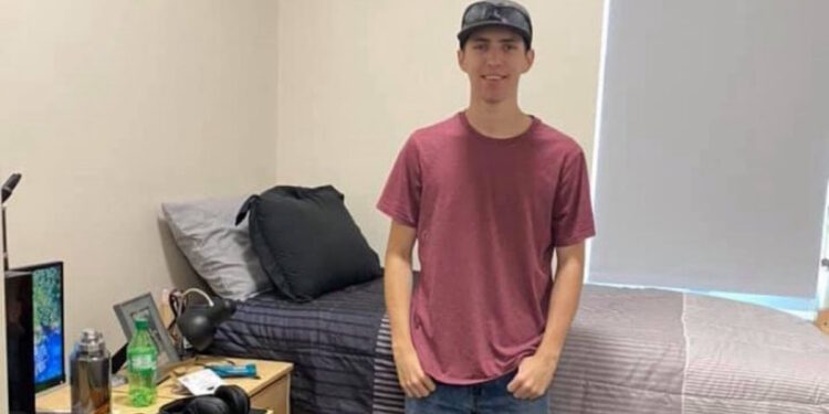 Τσάρλι Κερκ: Ο 22χρονος Τάιλερ Ρόμπινσον φέρεται να είναι ο δολοφόνος – Ομολόγησε στον πατέρα του και εκείνος τον κατέδωσε