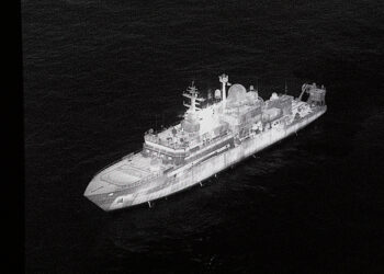 Τζον Χίλι - Yantar