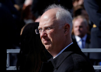 Ντμίτριεφ - Ρωσία