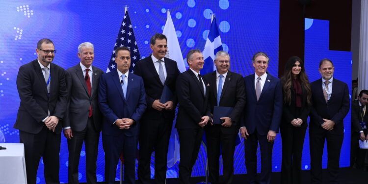 ExxonMobil: «Παρούσα» για έρευνες στο οικόπεδο 2 στο Ιόνιο – Η πρώτη γεώτρηση μετά από 40 χρόνια στη χώρα