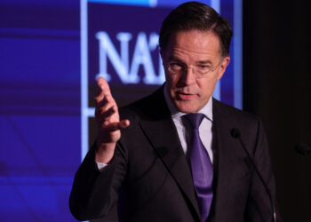 Ρούτε: Το ΝΑΤΟ ξεπερνά πλέον τη Ρωσία σε παραγωγή πυρομαχικών μετά από χρόνια καθυστέρησης