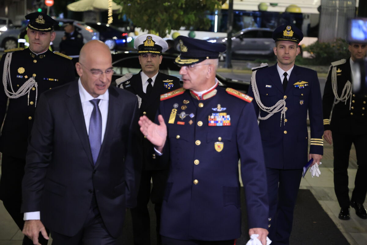 Δένδιας - Χούπης