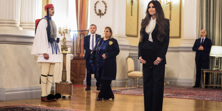 Κίμπερλι Γκίλφοϊλ: Η νέα πρέσβης των ΗΠΑ επέδωσε τα διαπιστευτήριά της στον Πρόεδρο της Δημοκρατίας