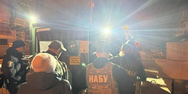 Ουκρανία: Ο Ζελένσκι δεν πρόκειται να υπογράψει ειρηνευτική συμφωνία που θα περιλαμβάνει παραχώρηση εδαφών στη Ρωσία