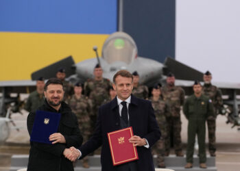 Γαλλία: Ο Ζελένσκι ανακοίνωσε την παραγγελία 100 Rafale – Συστήματα SAMP/T και drones στο LOI της Ουκρανίας