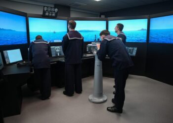 Σχολή Ναυτικών Δοκίμων - Δένδιας