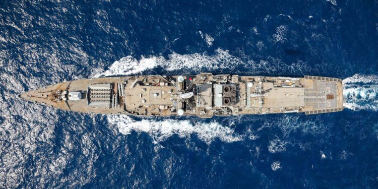 HMS Lancaster: Η Βρετανία αποσύρει την φρεγάτα της μετά από 34 χρόνια υπηρεσίας