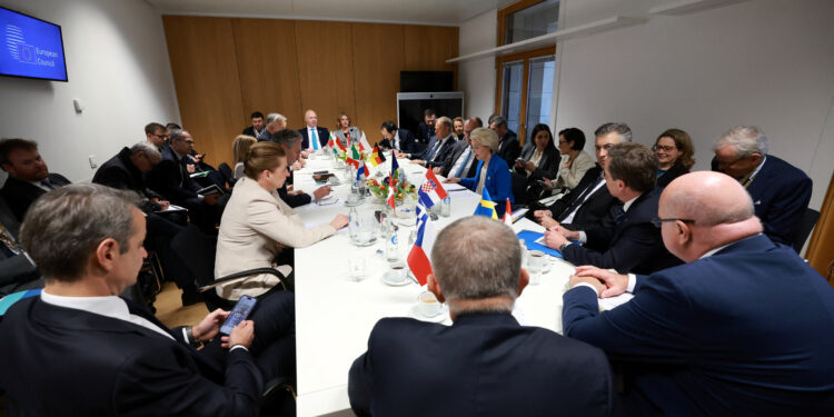 Σύνοδος ΕΕ: «Δεν φεύγουμε χωρίς απόφαση για την χρηματοδότηση της Ουκρανίας» – Ζελένσκι: Πρόβλημα αν δεν υπάρξει λύση για τα ρωσικά περιουσιακά στοιχεία