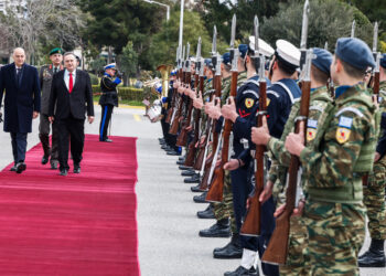 Δένδιας - Κατζ