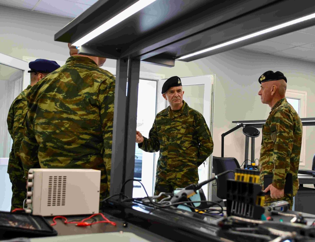 Αρχηγός ΓΕΣ Κωστίδης