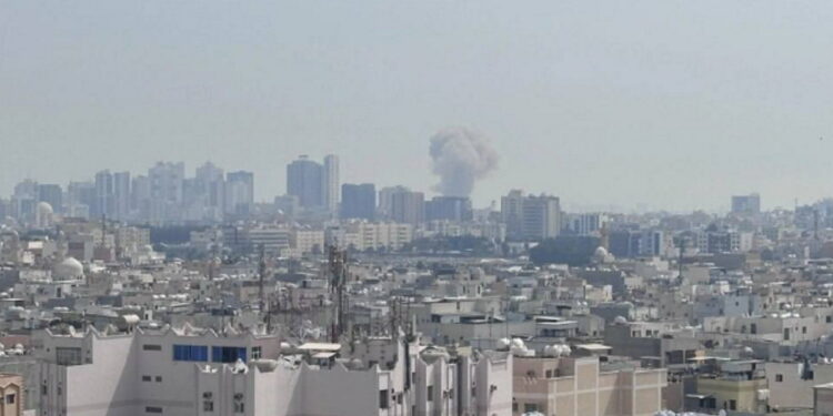 Εκρήξεις στο Μπαχρέιν – Το Κατάρ εξουδετέρωσε πύραυλο του Ιράν, μεταδίδει το Al Jazeera