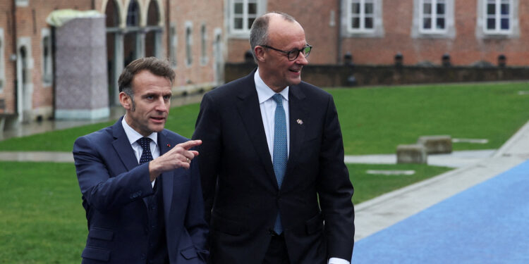 Μακρόν - Μερτς