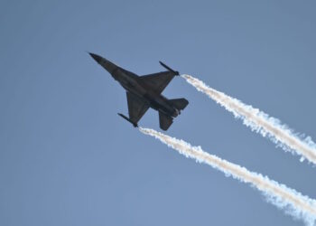 F-16