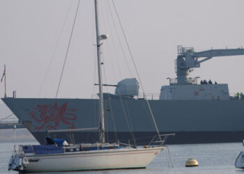 HMS Dragon