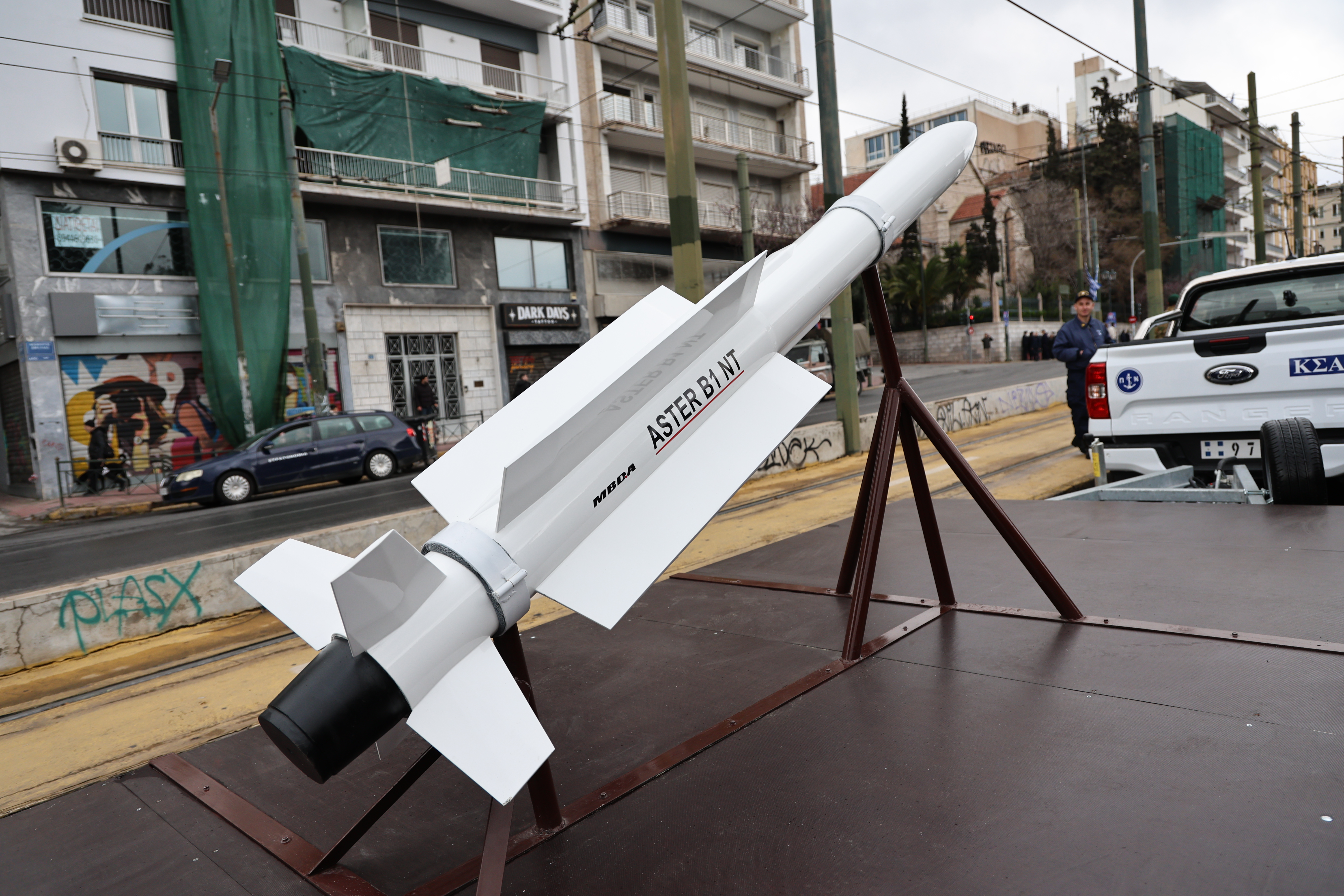 στρατιωτική παρέλαση